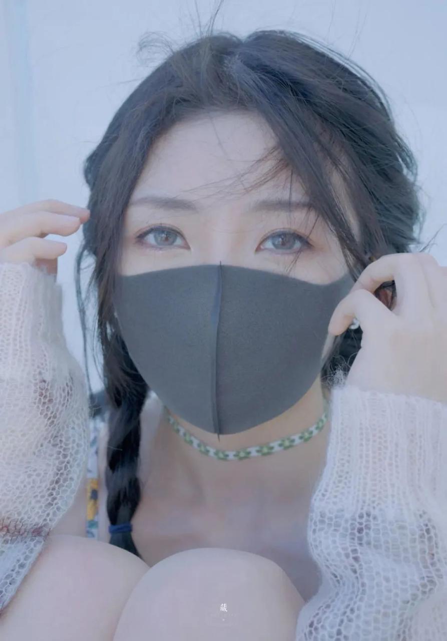 玩偶姐姐最新动态《晨钟暮鼓贰》预告发布。